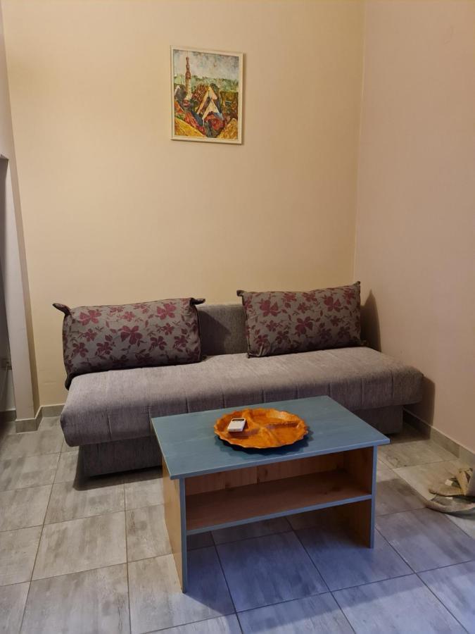 Hibiscus Guest House Будва Екстер'єр фото
